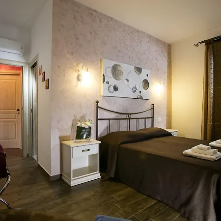 Nocleg ze śniadaniem Triskell & Relax Castelluzzo