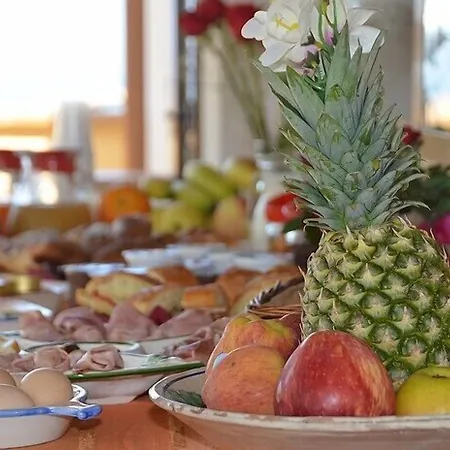 Bed & Breakfast Triskell & Relax 4*