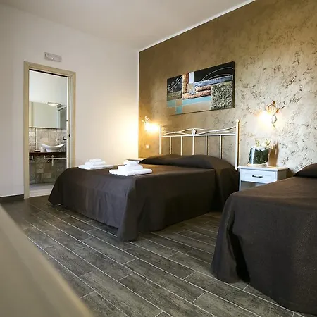 Alojamento de Acomodação e Pequeno-almoço Triskell & Relax Castelluzzo